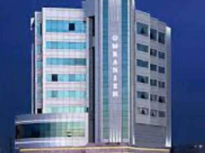 آپارتمان تجاری دفتری در ط 2 مجتمع عمرانیه خ معلم