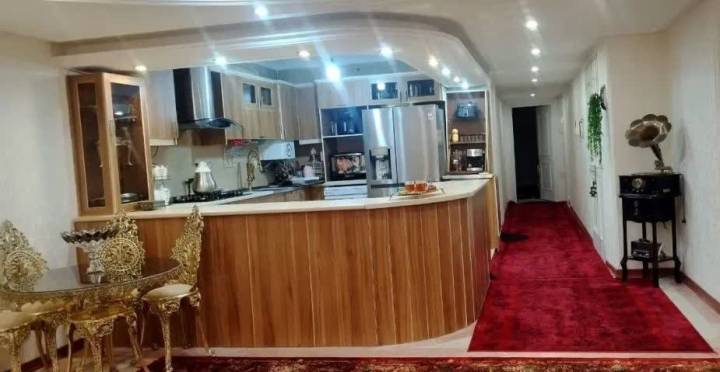 واحد 140 متری سالاریه