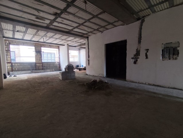 آپارتمان تک واحدی