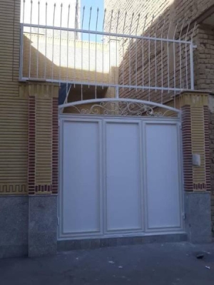                                             فروش ساختمان دوطبقه مهندسی ساز دوبر
                                                                                منزل ویلایی
                                        در بلوار ۱۵ خرداد قم