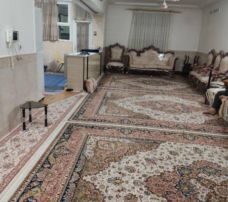                                             آپارتمان آل یاسین 135دو خوابه شیک و تمیز
                                                                                آپارتمان
                                        در کلهری قم