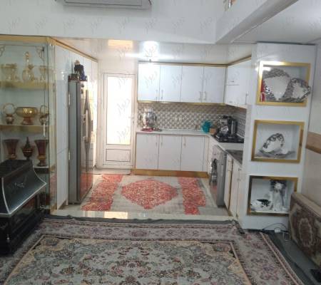                                             منزل ویلایی خونه آپارتمان
                                                                                منزل ویلایی
                                        در زنبیل‌آباد (شهید صدوقی) قم