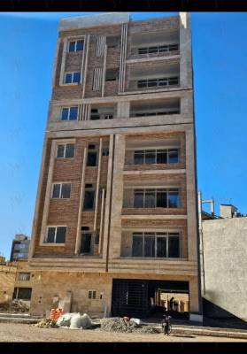                                             ۱۹۸ متر آپارتمان نوساز کلید نخورده
                                                                                آپارتمان
                                        در عمار یاسر قم