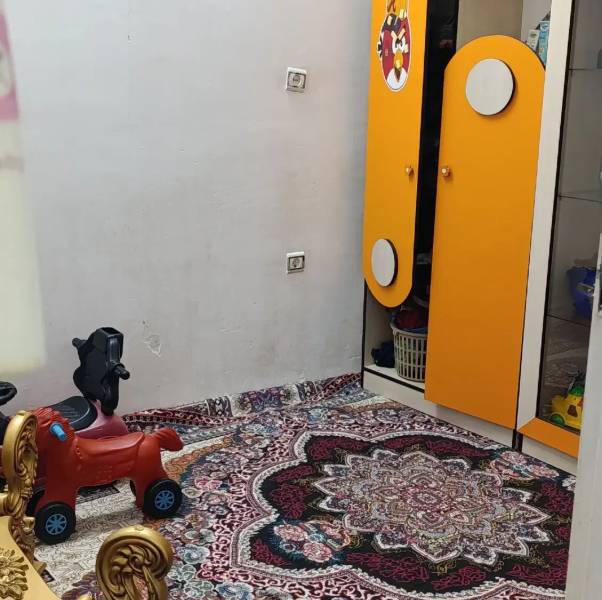 دو طبقه پشت قواره