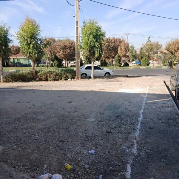 زمین۱۳۴متردونبش بحر بلواربنی فضل