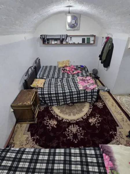 خونه دو طبقه واقع در اذر