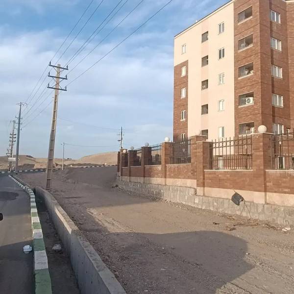 زمین  ۲۶۶متری  شهرک شهید سلیمانی