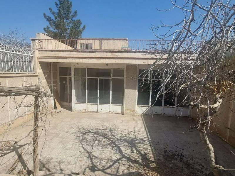 180 متر ویلایی نزدیک حرم