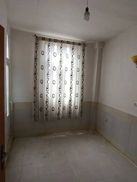 ویلایی سه طبقه بحر خیابان ۲۰متری