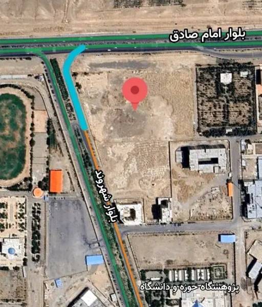 زمین 200 متری