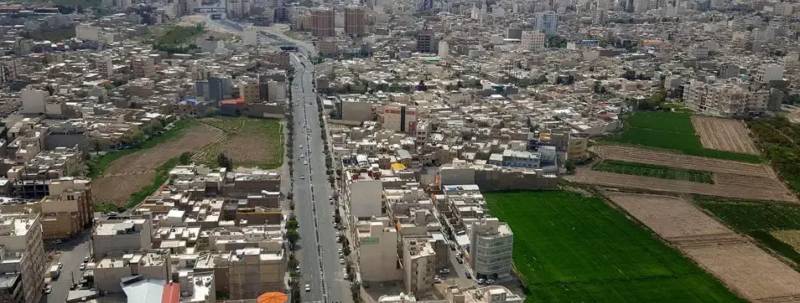 زمین جنوبی هنرستان ۹متر بر