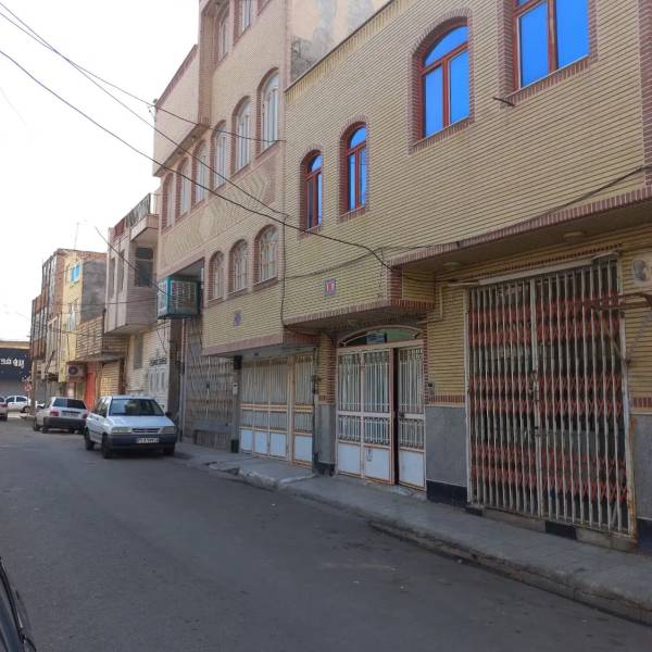 ملک مسکونی تجاری ۲۰ متری مطهری