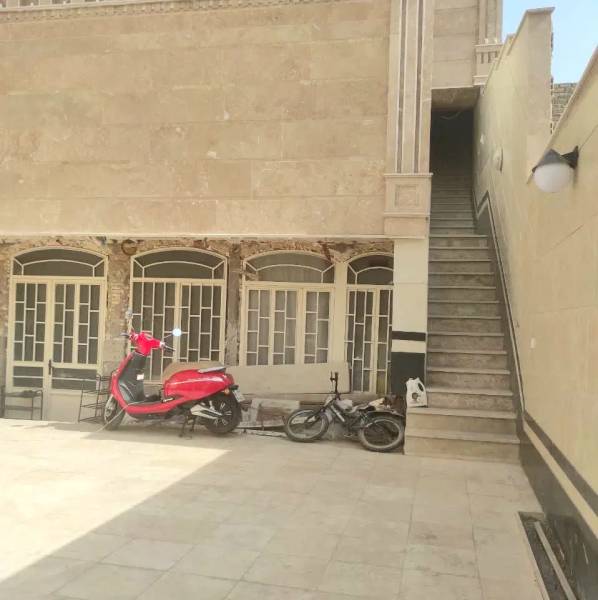 طبقه دوم ویلایی ۱۰۷ متری ۳ خوابه