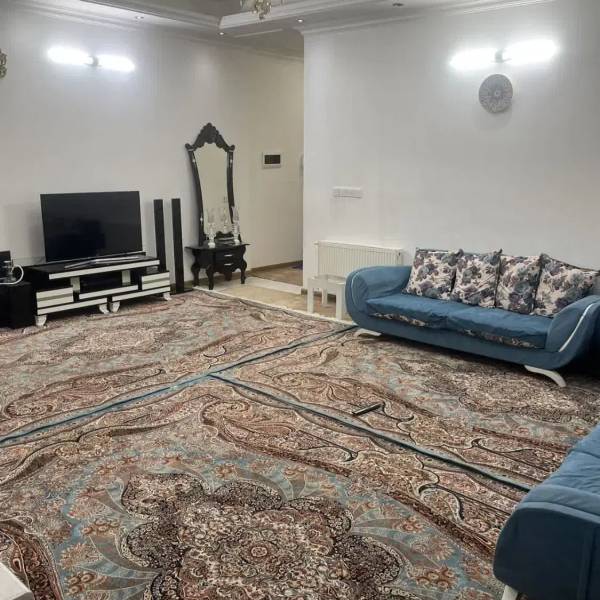 آپارتمان ۹۰متری طبقه دوم سی متری کیوانفر کوچه رهبر