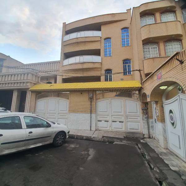 فروش چهار آپارتمان تک واحد یکجا در شهرک ایثار