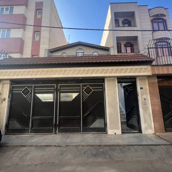 منزل اجاره ای ۱۸۰ متری