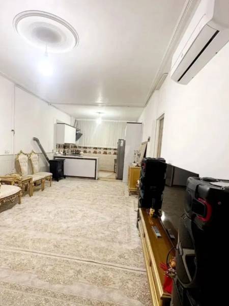 خونه ۸۵ متری دوطبقه همکف و بالا