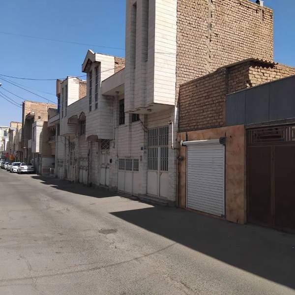 ۱۳۲متر دوطبقه ۱۵خرداد