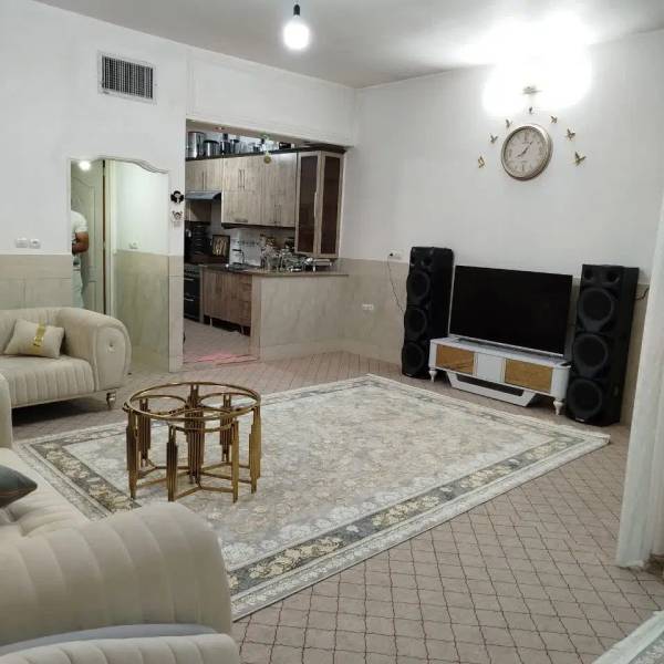 اجاره خانه 120متر همکف فول پارکینگ دار