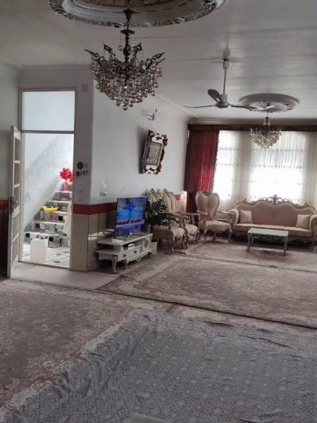 فروش منزل ویلایی