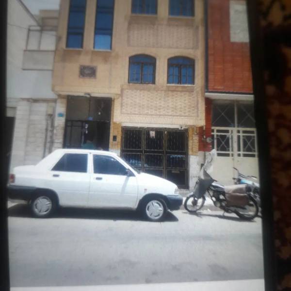 منزل سه طبقه در کلهری ۲۶