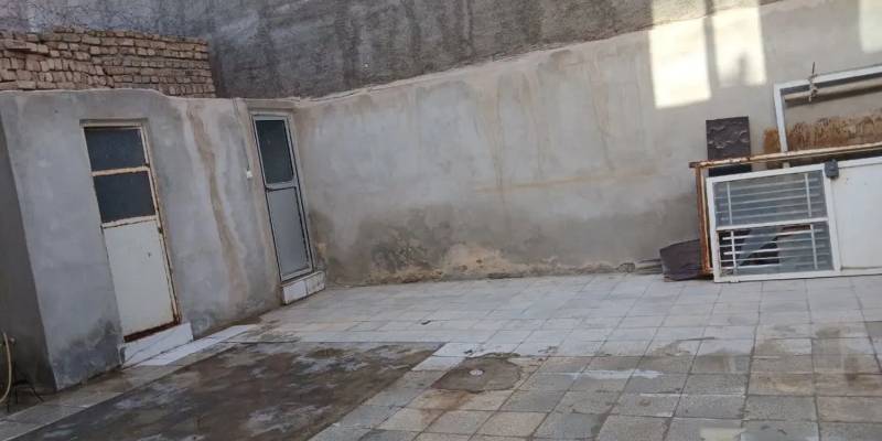 منزل همکف حیاط دار