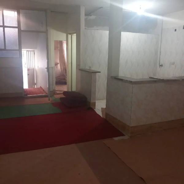 منزل فروشی بر۱۶ متری گلستان