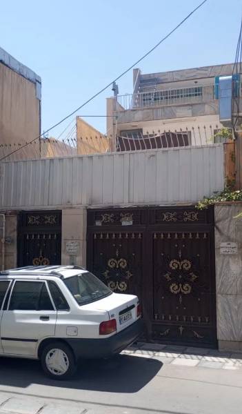 منزل دوطبقه