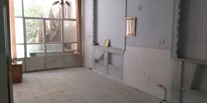 ویلایی بر خیابان ۲۰ متری حائری