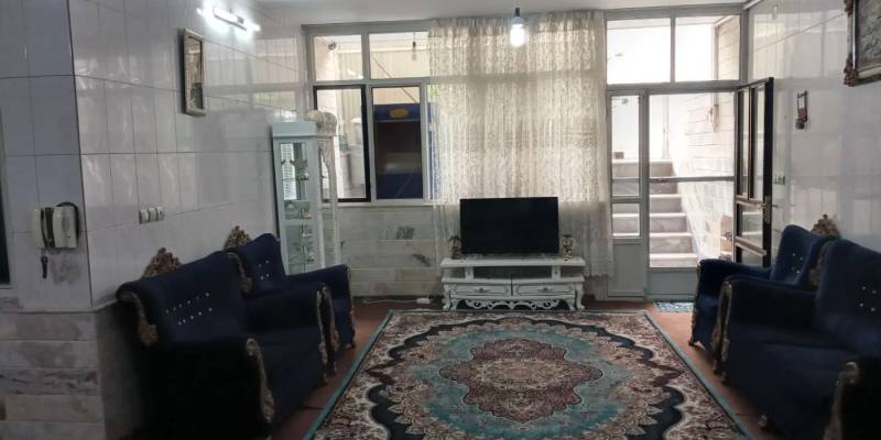 اجاره زیر زمین ۱۲۰متری
