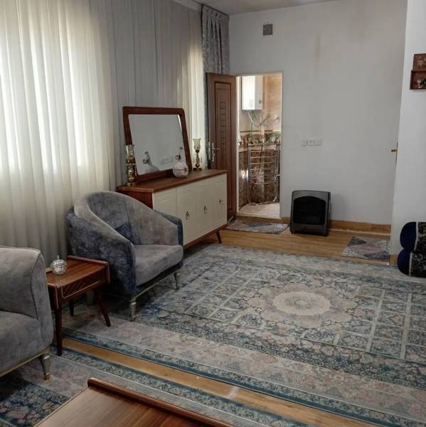 ویلایی سه طبقه ۶۰ متری
