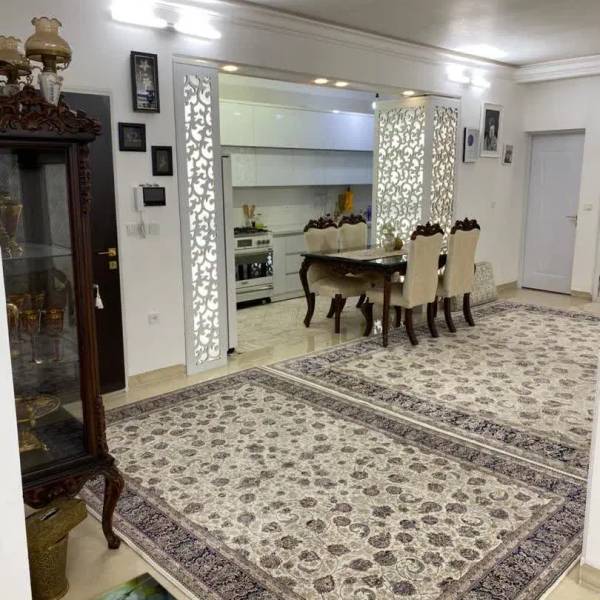 ویلایی دو طبقه