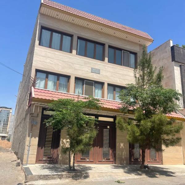 دوطبقه روی پیلوت خ آقایوسفی