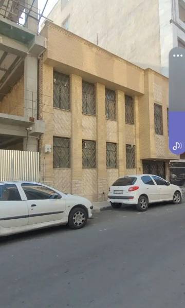 ویلایی قدیمی (نزدیک سر سالاریه)