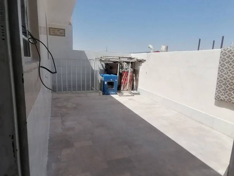 خانه ۱۴۰ متری