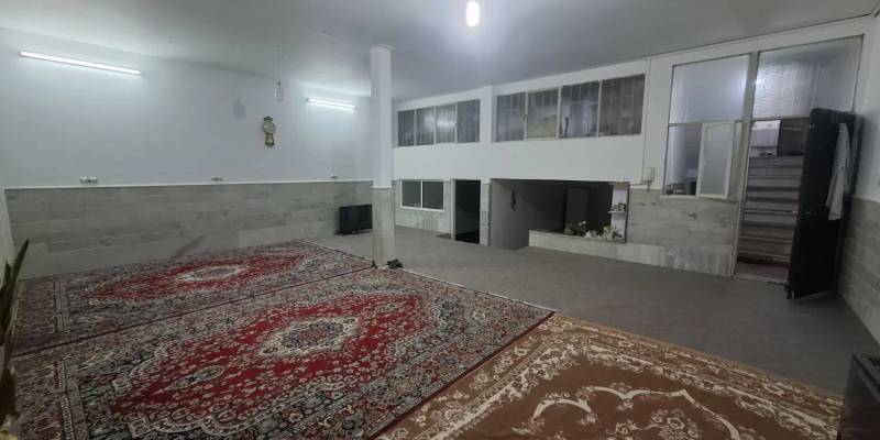 اجاره زیرزمین گلخانه‌ای جوادالائمه بر جمهوری