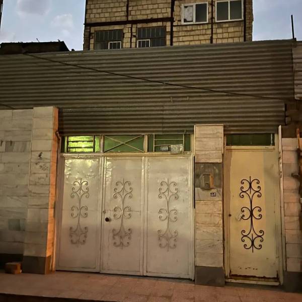 اجاره زیر زمین تمیز وبانور عالی