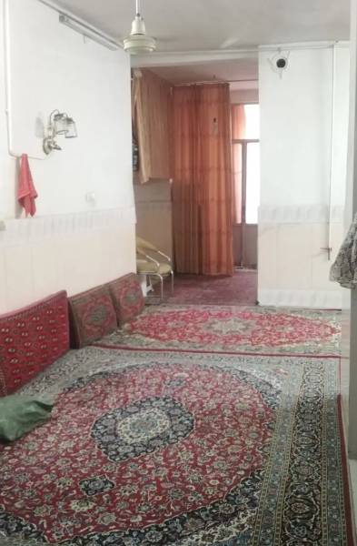 فروش دو طبقه همکف و بالا نزدیک حرم
