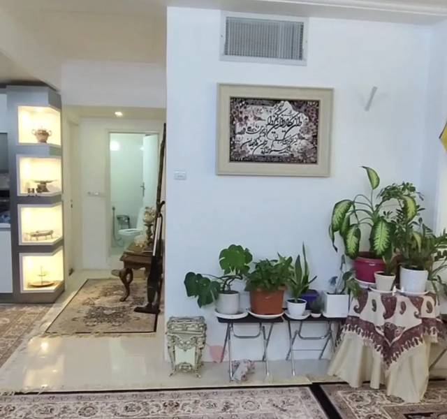 واحد 92 متری بی نقص مناسب سرمایه گذاری