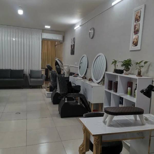 ویلایی ۲ونیم طبقه قابلیت اداری تجاری پشت بوعلی