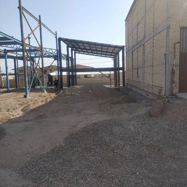 زمین فروشی