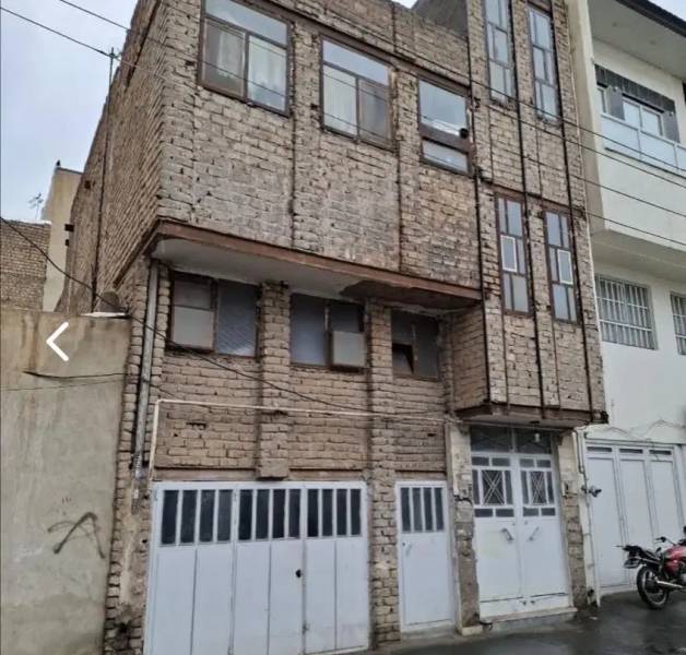 خونه سه طبقه پشت بر اصلی کیوانفر
