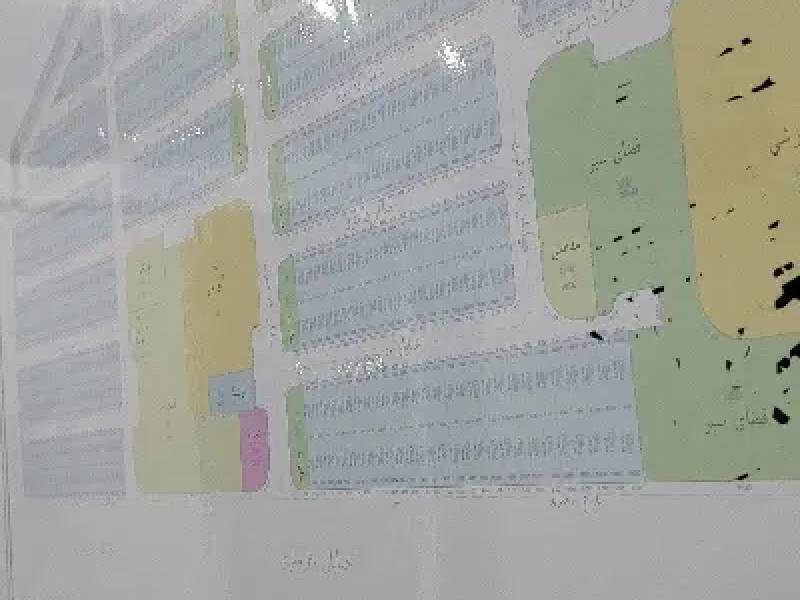 زمین جنوبی بر ۱۸ منری محله ۹